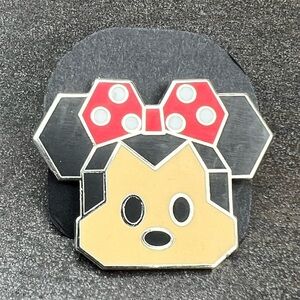 WDW 2018 Disney Hidden Origami Minnie Mouse Mickey Trading Pin